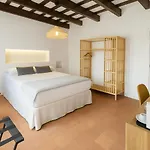 Es Mirador Boutique ホテル 3*