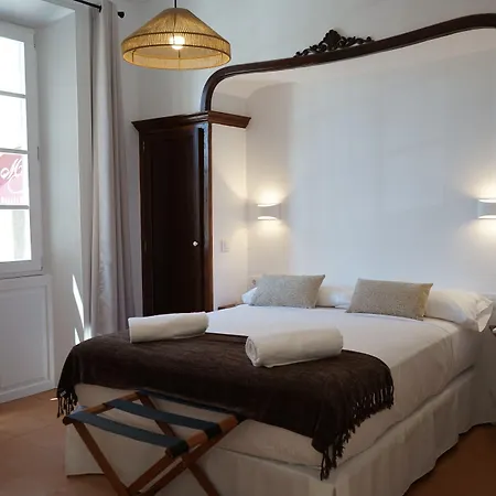 Hotel Es Mirador Boutique 3*